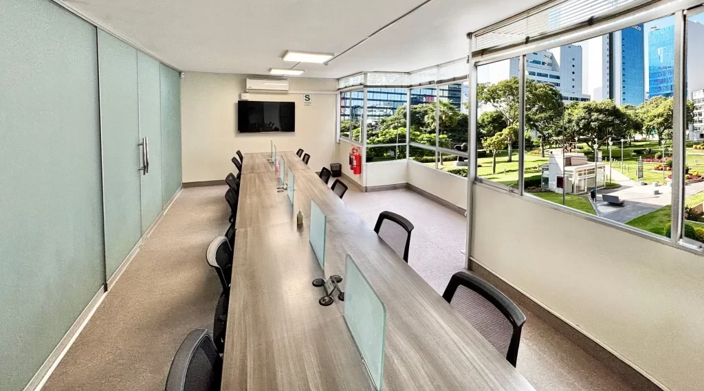 Sala multifuncional 302 · Lima Coworking: vista 1