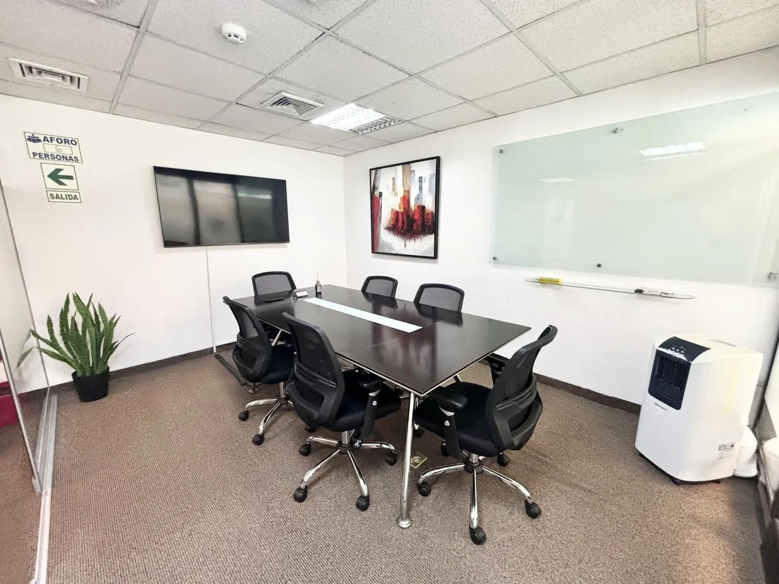 Sala de reuniones 1905 · Lima Coworking